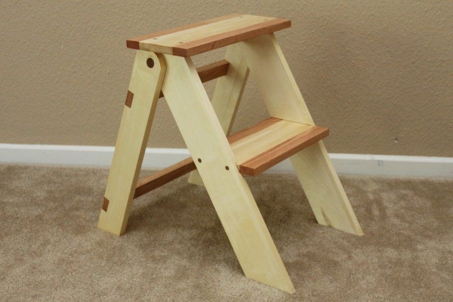 Folding step stools 2