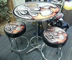 Harley davidson cafe table and stools