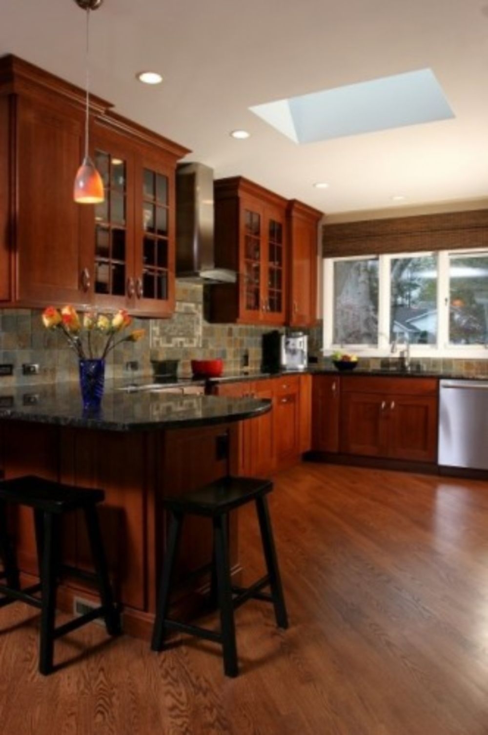 Kitchen wall colors with cherry cabinets 1