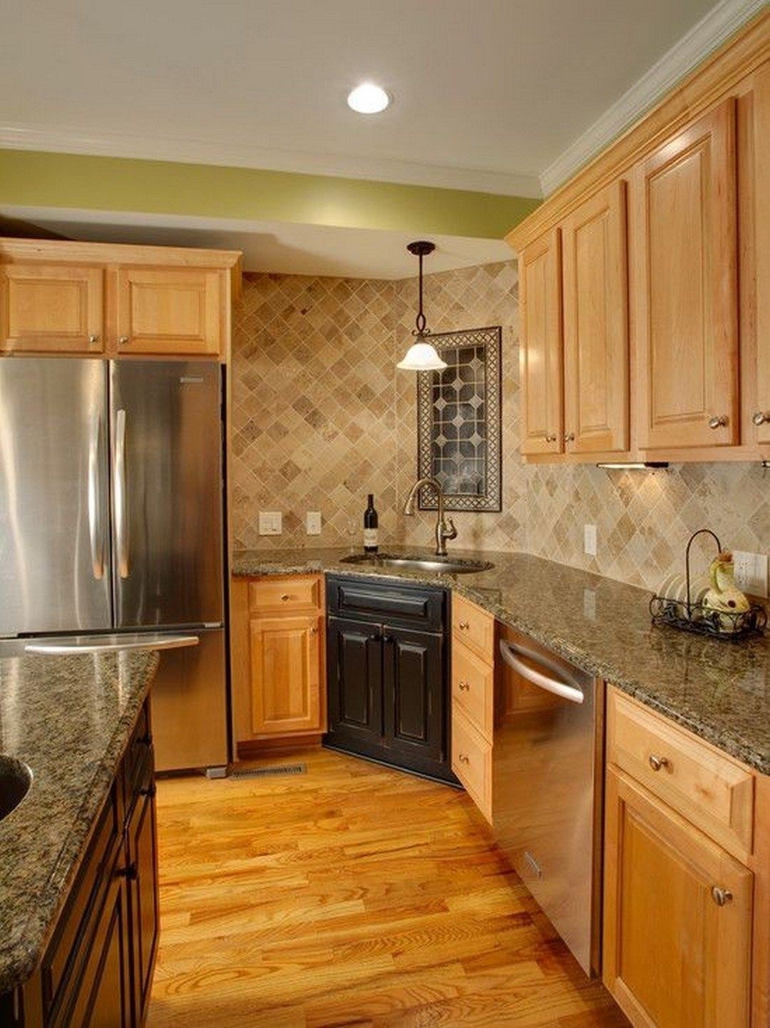 Kitchen Backsplash With Light Maple Cabinets Things In The Kitchen   Natural Maple Cabinets 3 