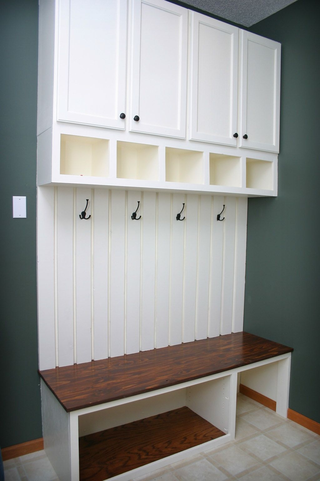 coat cabinet with bench