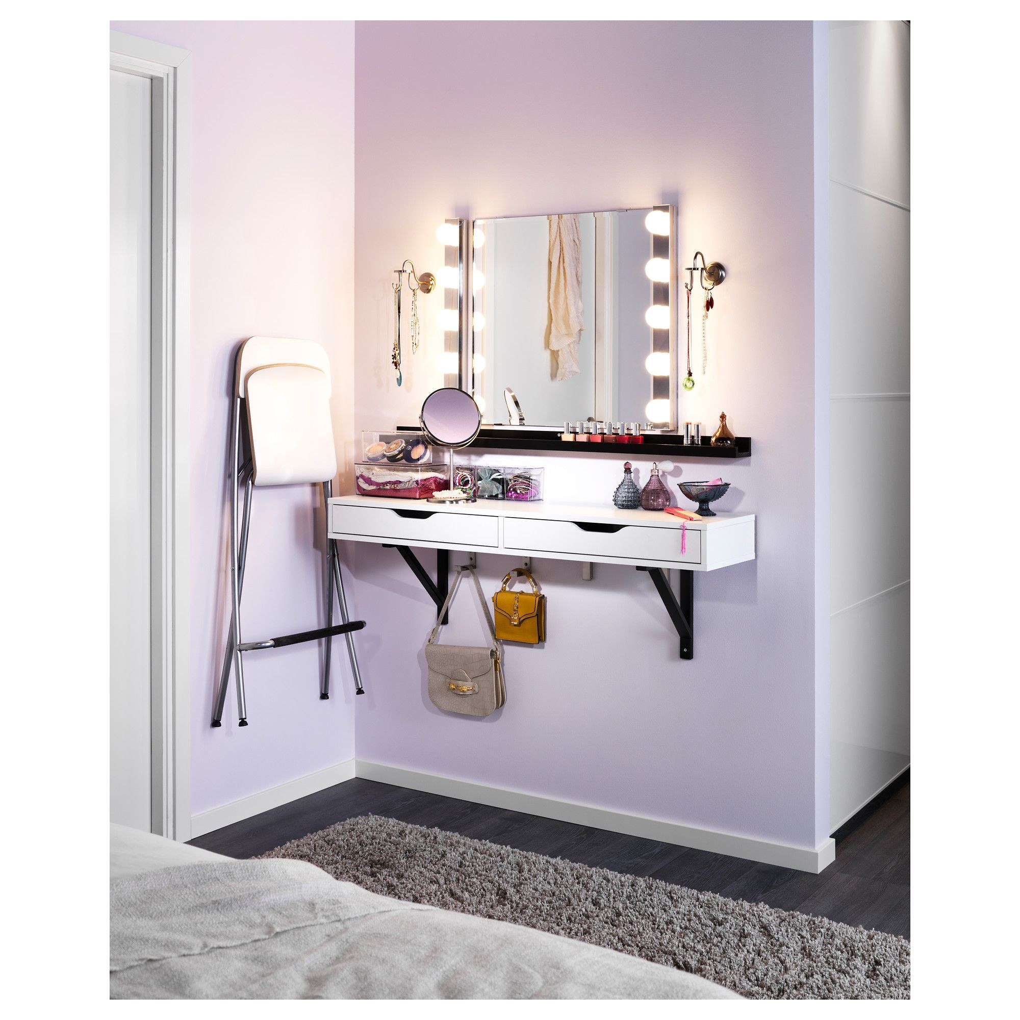 Small vanity table for bedroom