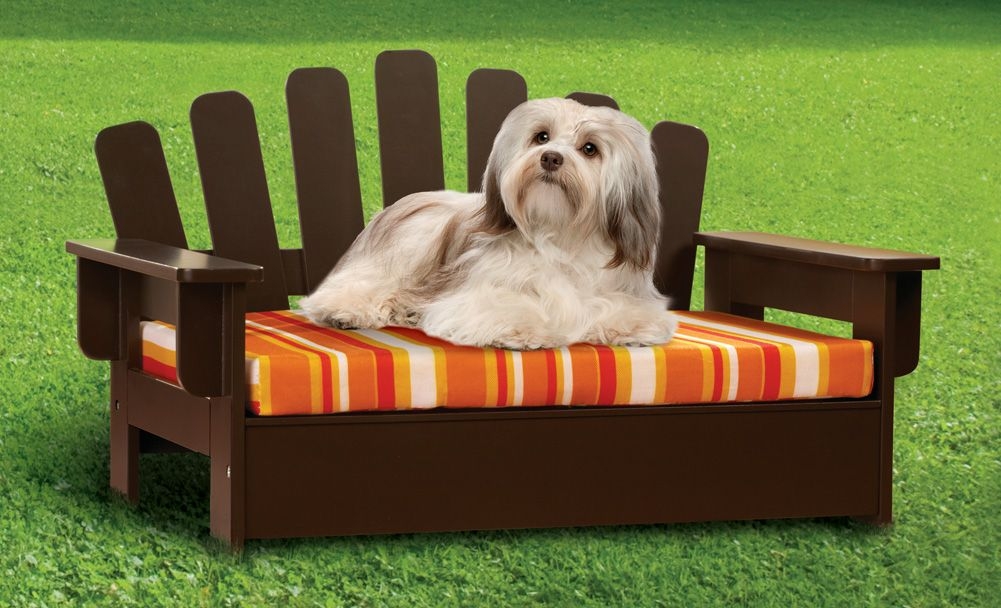 Wooden Adirondack Pet Chair With Reversible Cushion