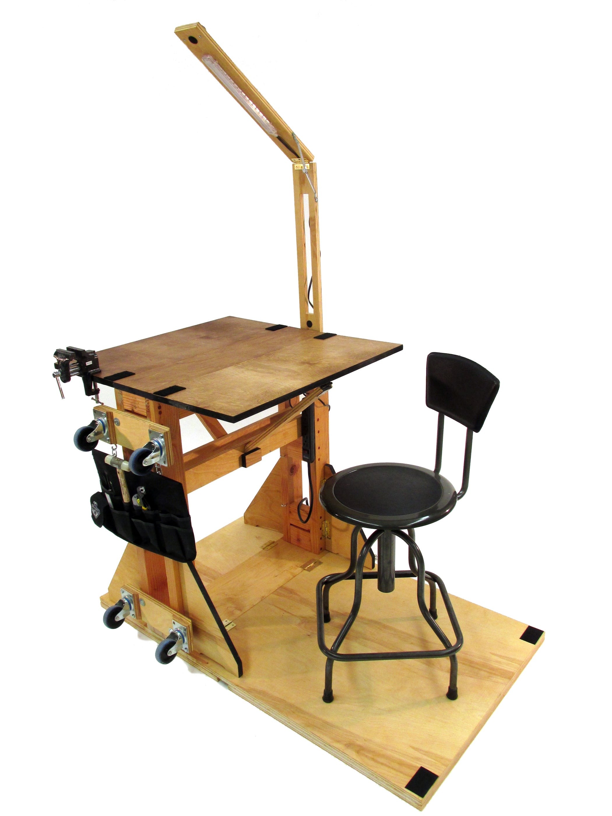 Maker station the portable reconfigurable work station for all makers