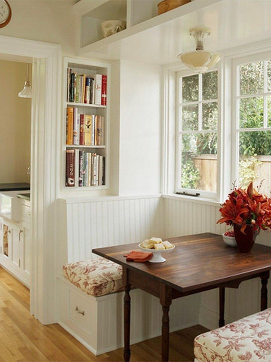 Breakfast Nooks For Small Kitchens Ideas On Foter