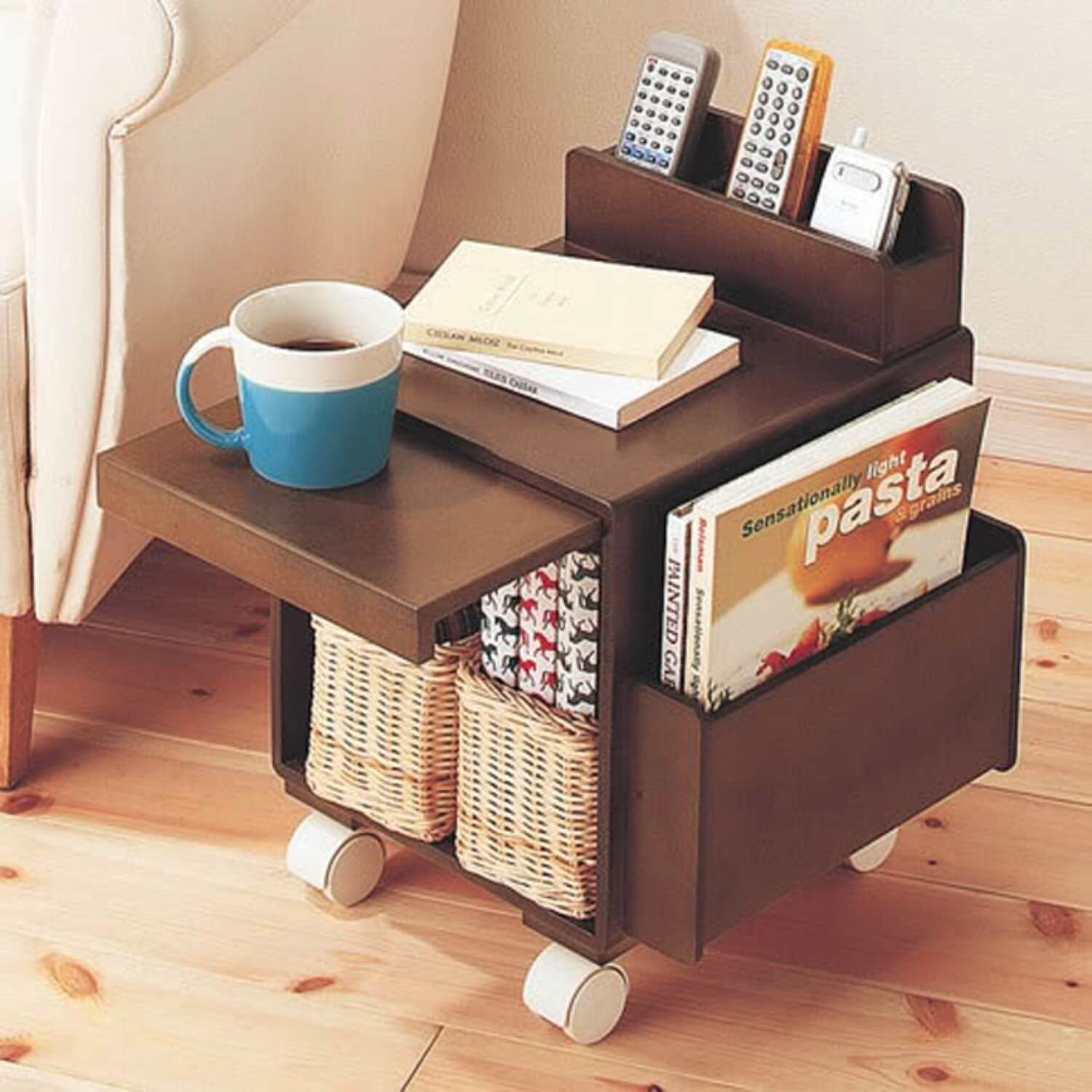 Small Table With Wheels Ideas on Foter