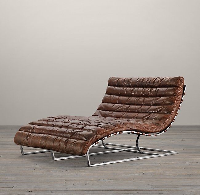 Wide chaise lounge