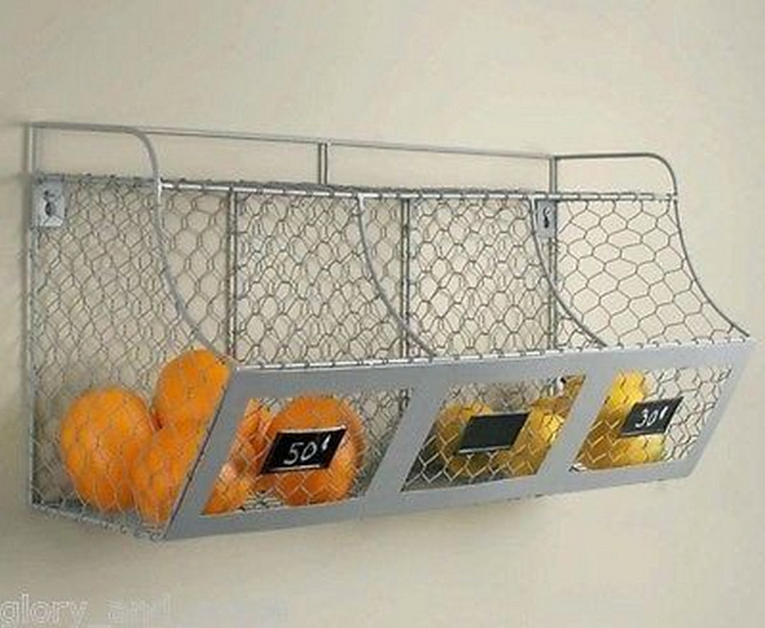 Metal fruit baskets 1