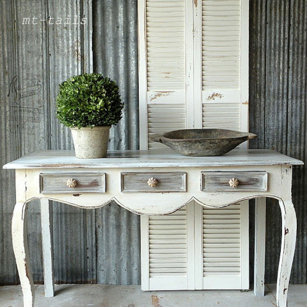 Queen anne console table