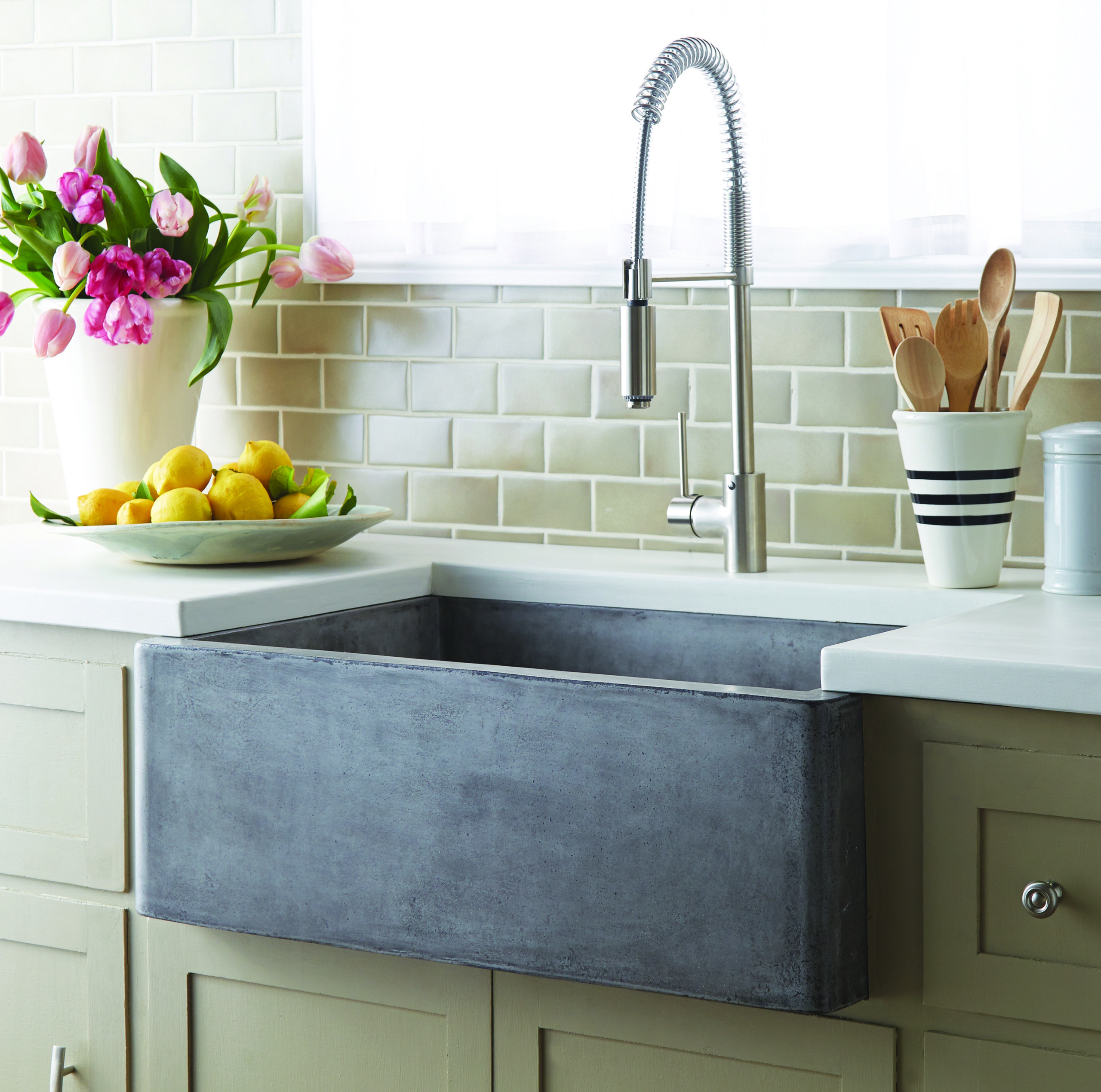 Cheap Farmhouse Kitchen Sinks Ideas on Foter