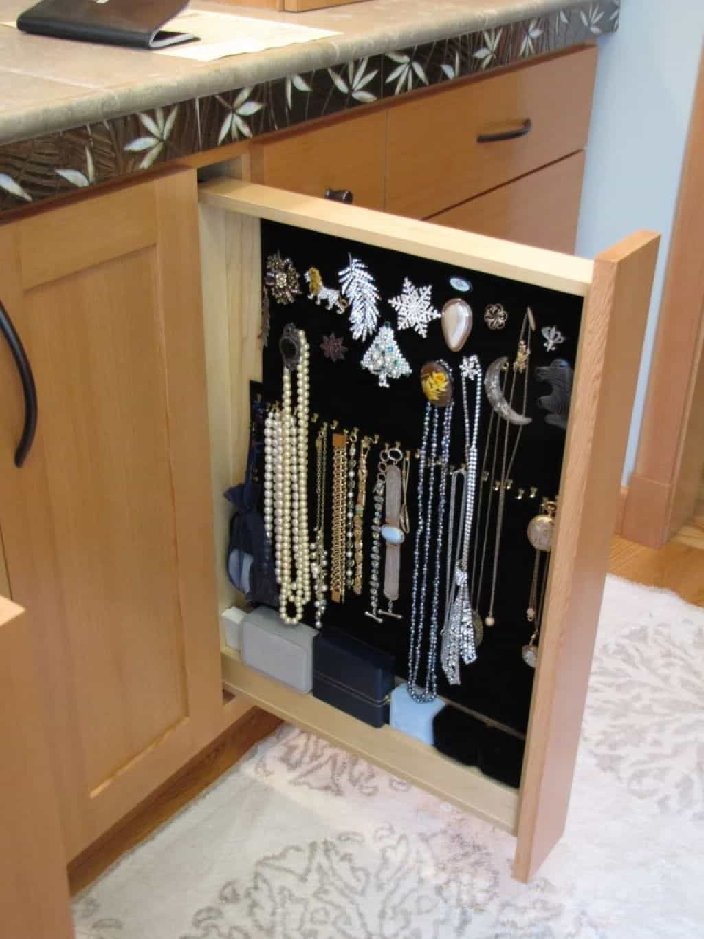 Jewelry storage cabinets 7
