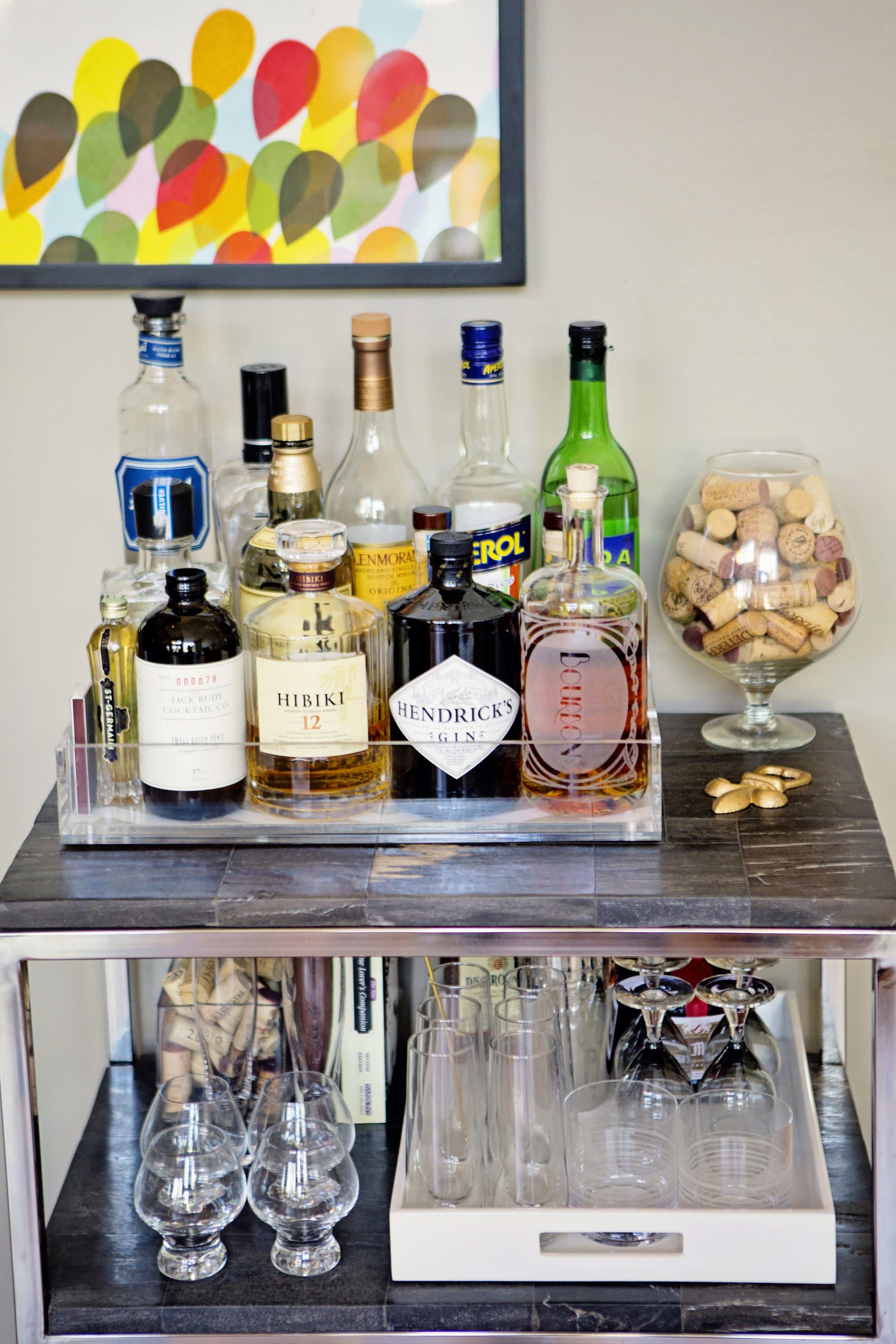 Mini bar table