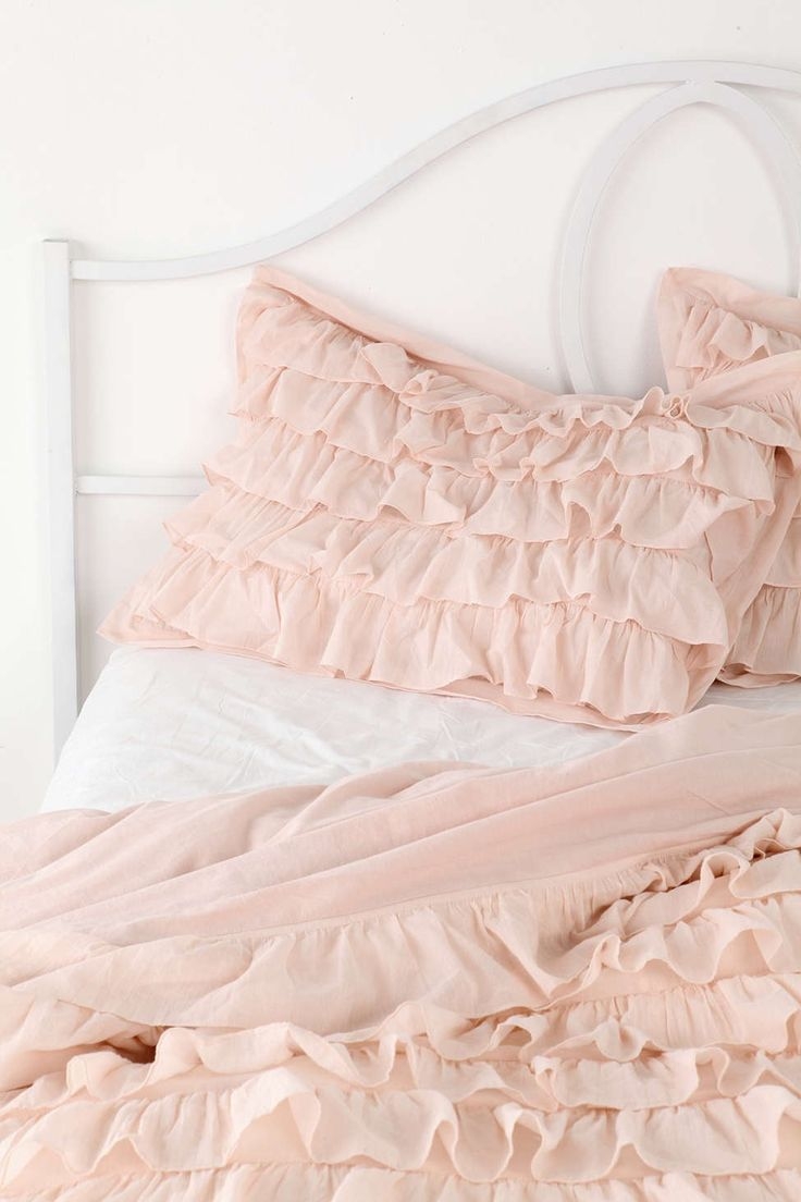 Pink ruffle bedding