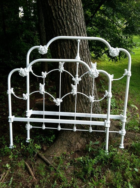 Wrought iron twin headboardfootboard and