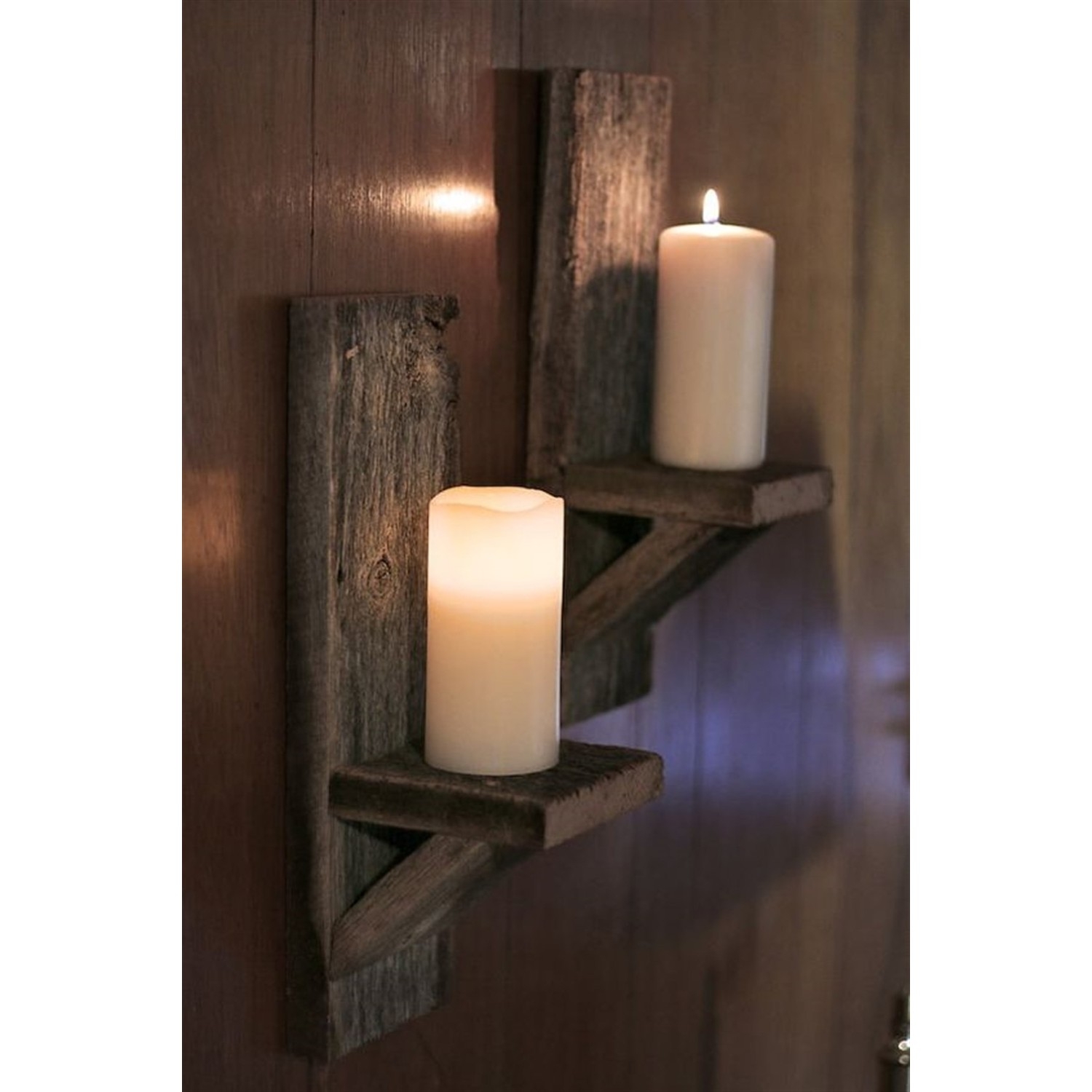 CANDLE  HOLDER. UPCYCLED RUSTIC RECLAIMED CHUNKY WOODEN HEART WALL SCONCE 