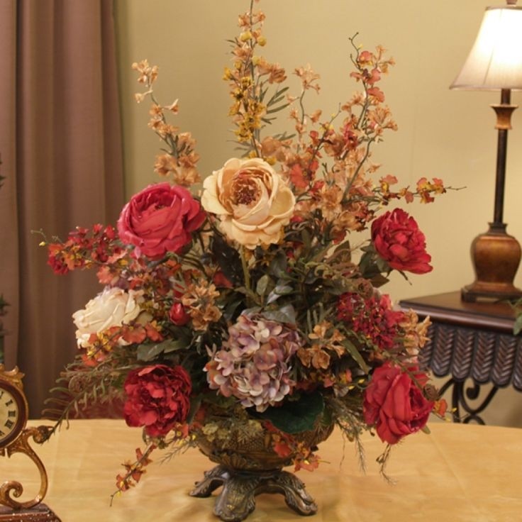 Flower arrangements for vases