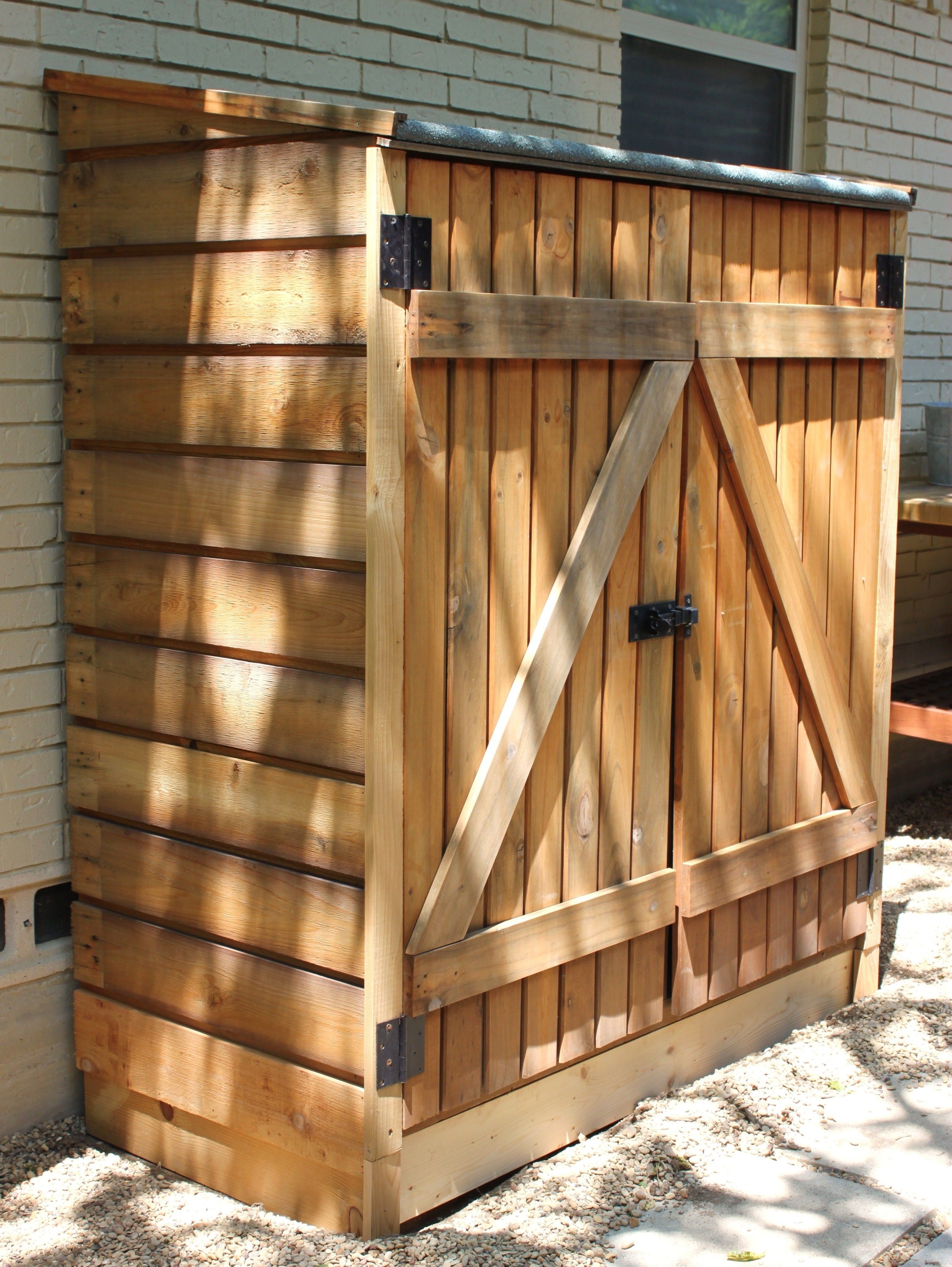 Outdoor storage box wood