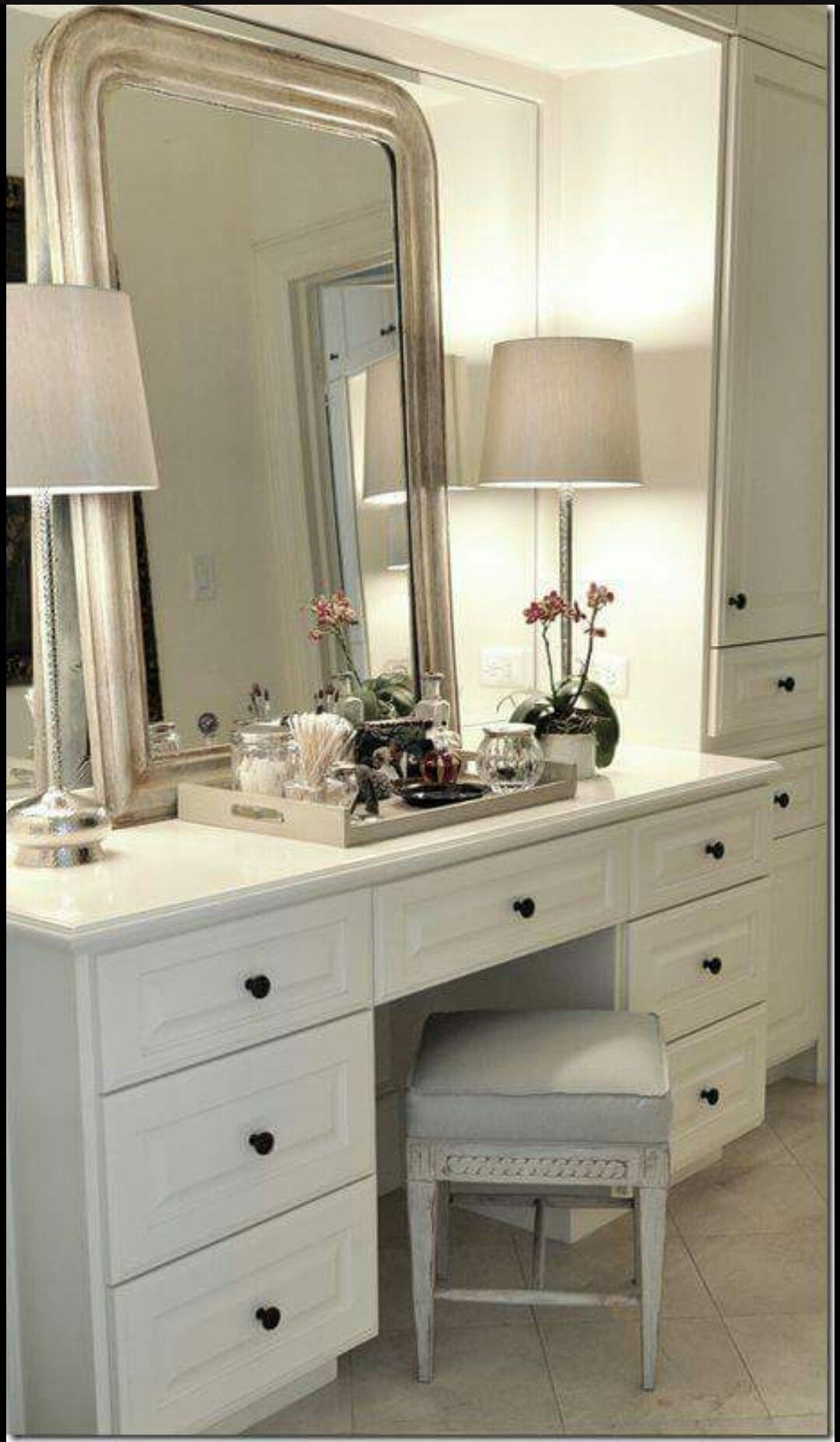 Bathroom cabinet with makeup vanity