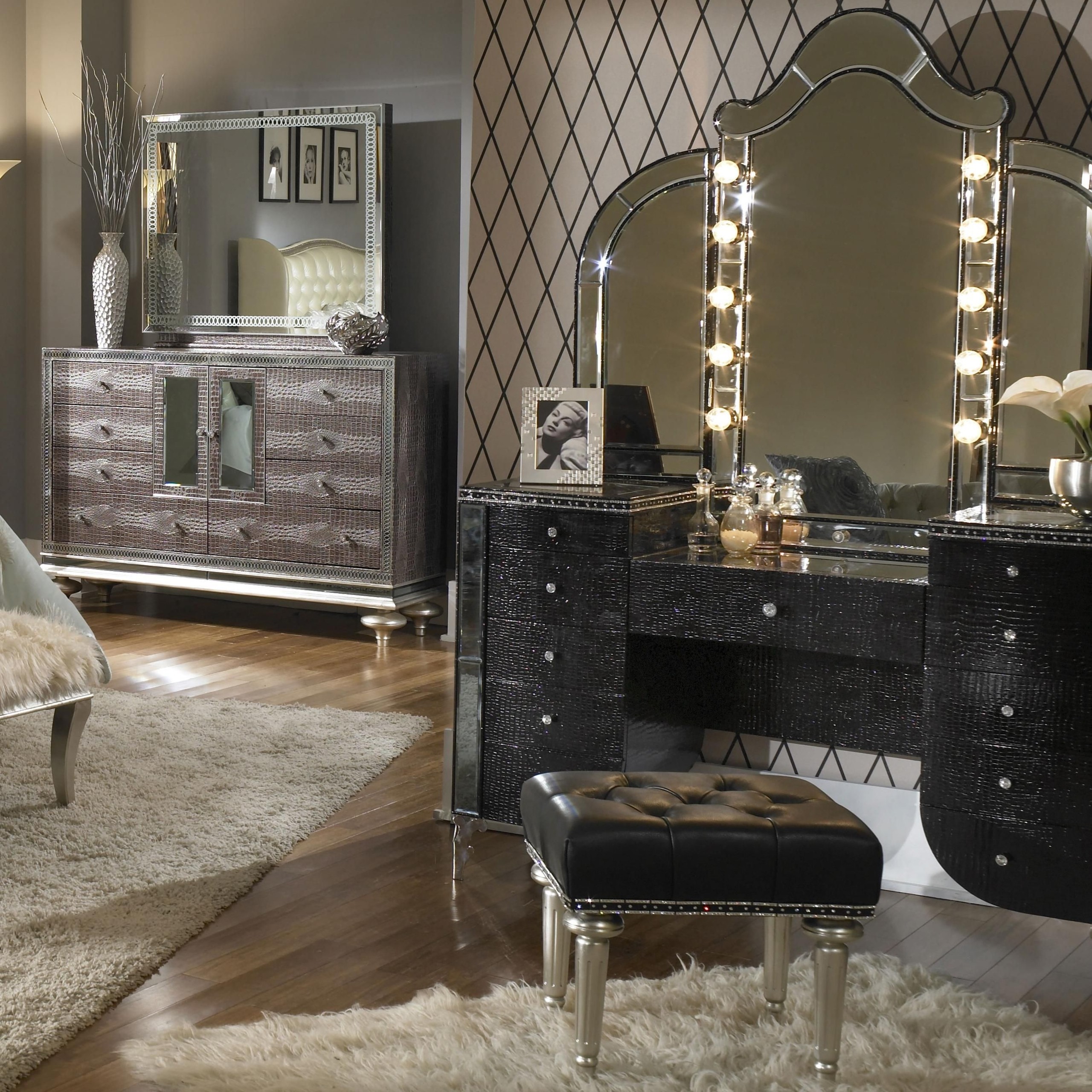 50+ Best Makeup Vanity Table With Lights - Ideas on Foter