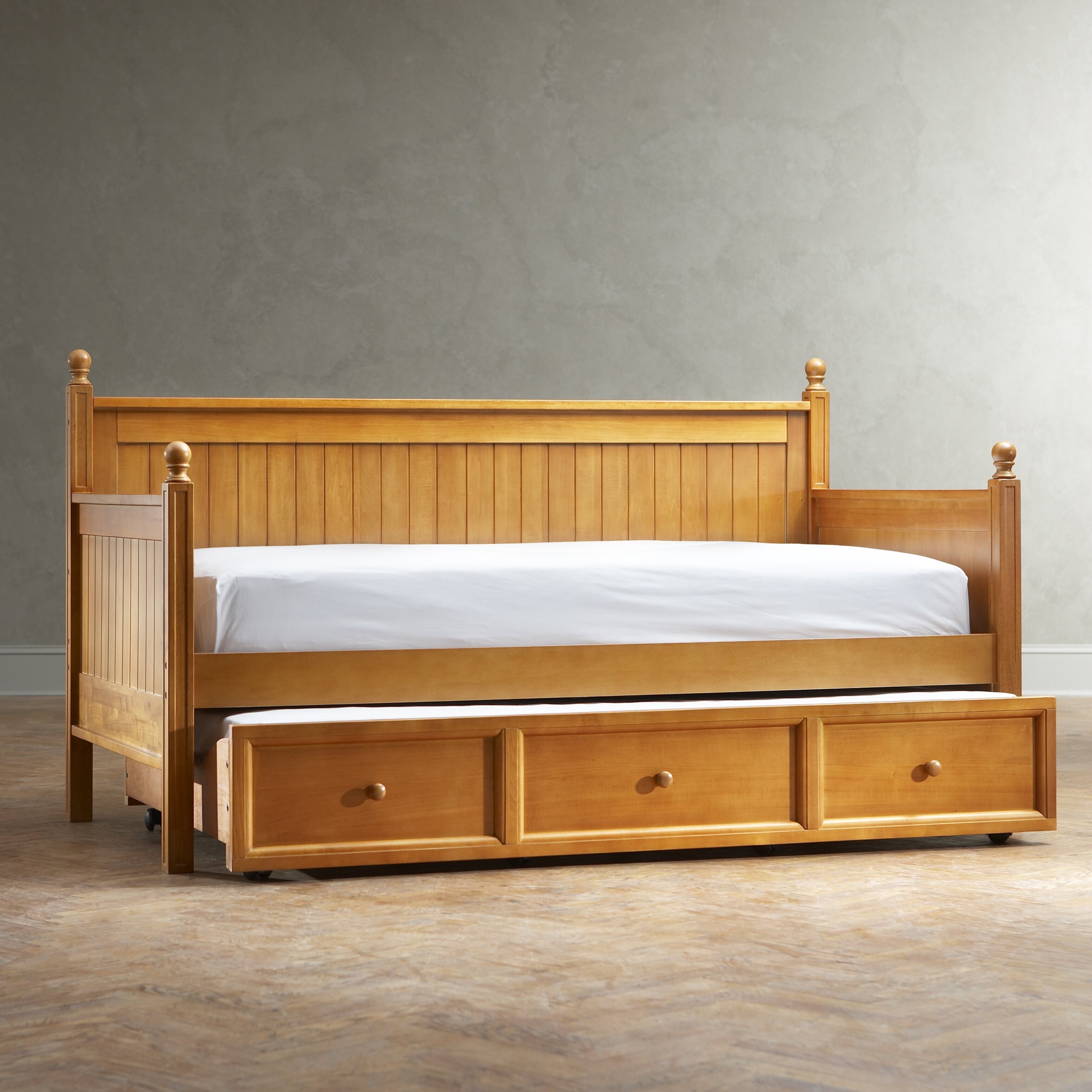 Hampton Daybed, Maple