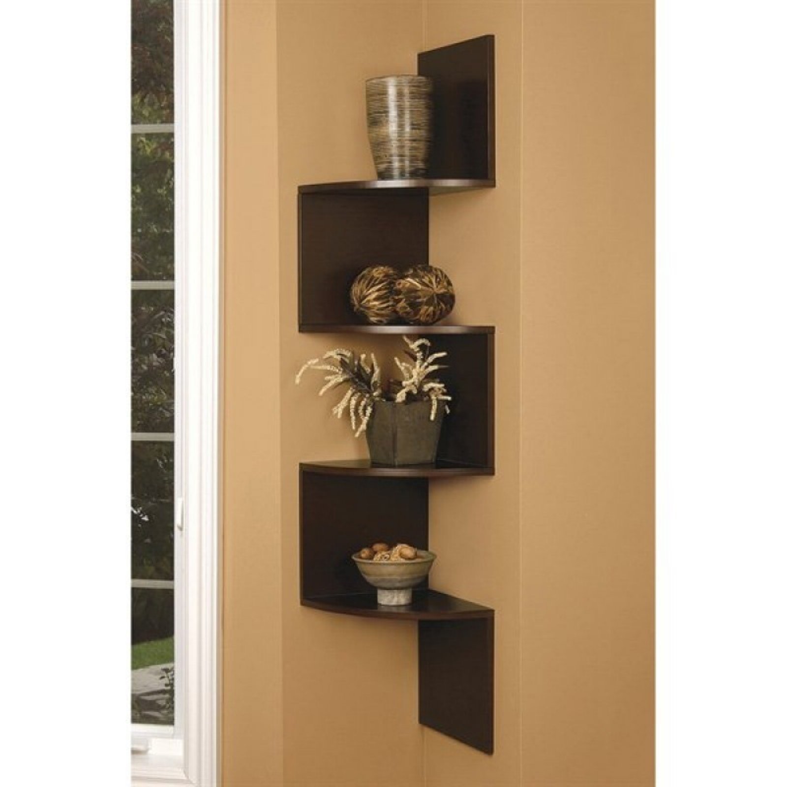 White wall mounted shelf unit