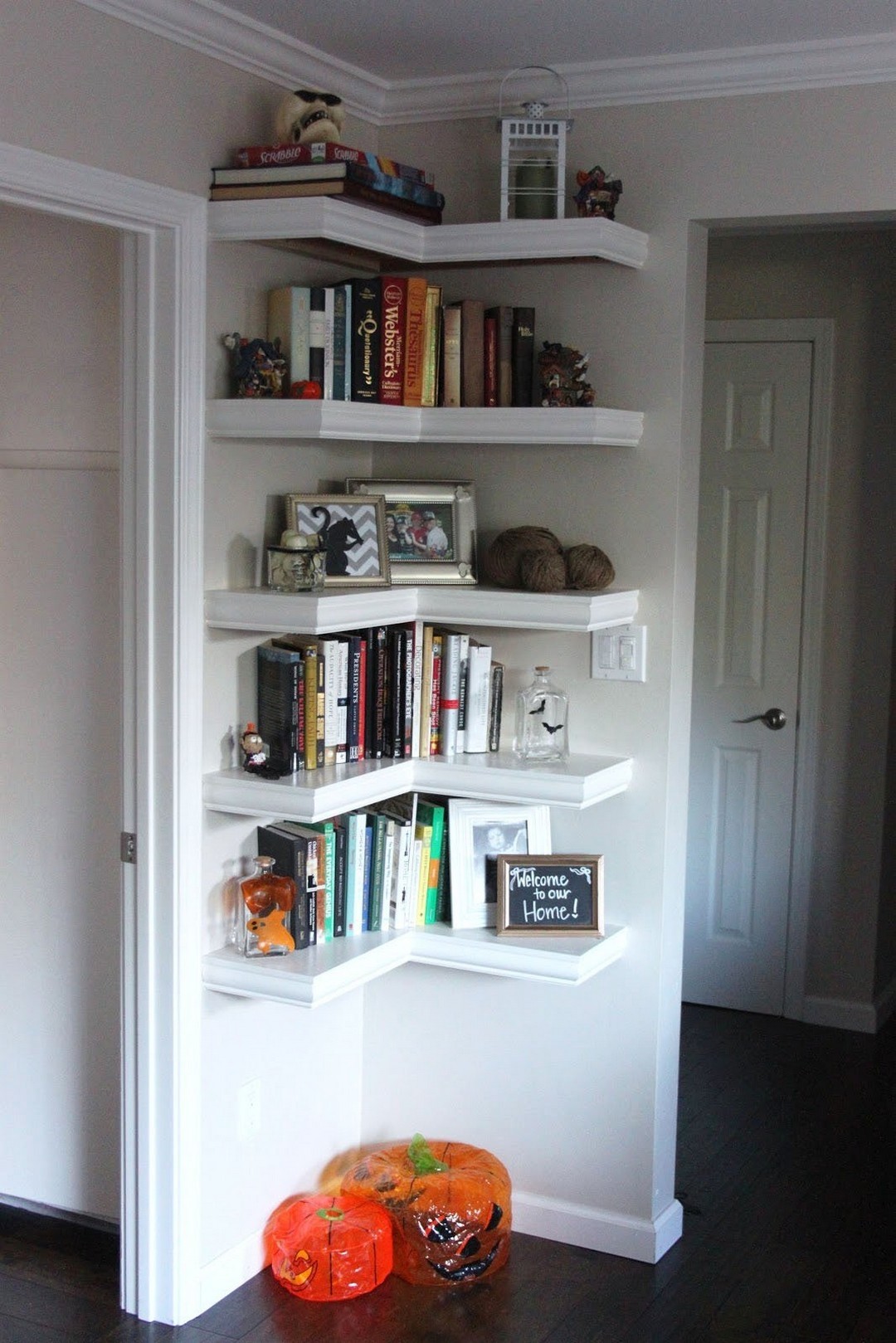 corner bookshelf for nursery