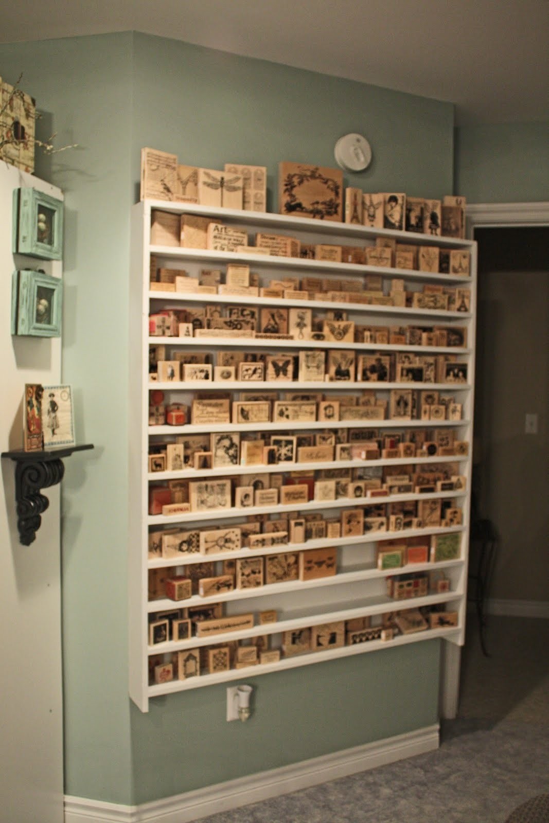 Wall mounted display shelves 1