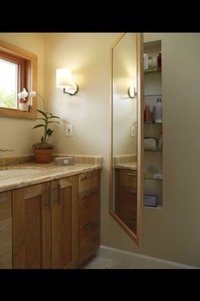 The Benefits Of A Doorless Walk In Shower Simple Bathroom