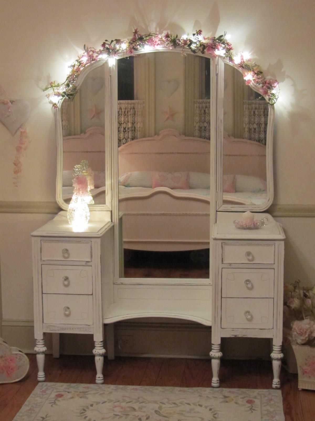 vintage white dressing table with mirror