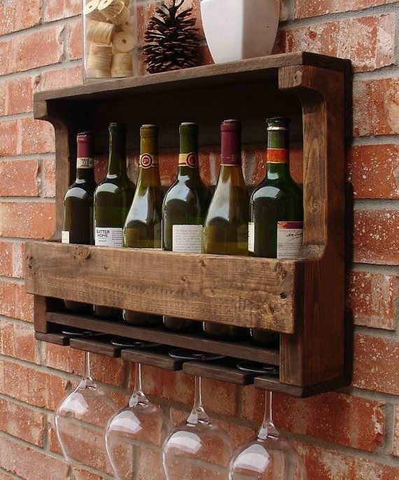 Reclaimed wood wine rack pallet wall