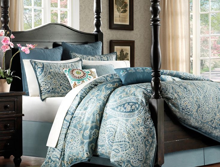 blue and green comforters