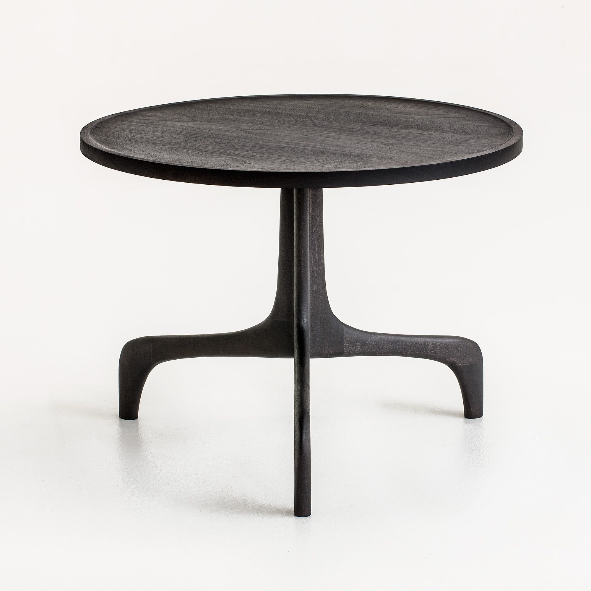 Pedestal side table black 3