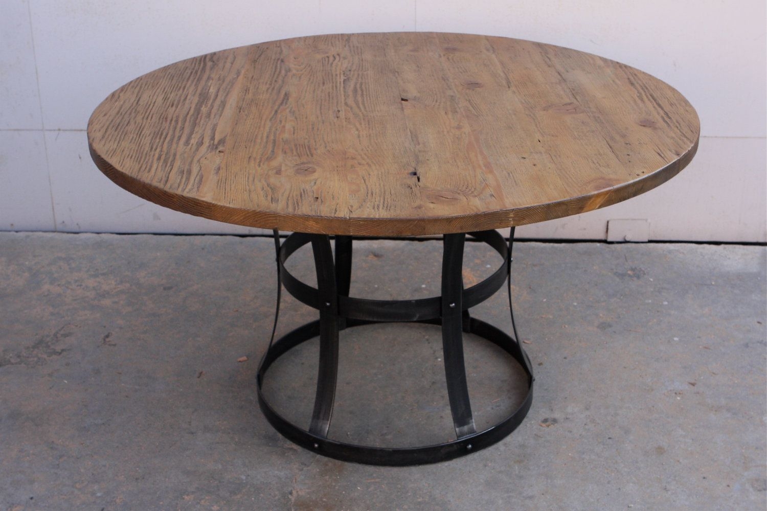 Round Kitchen Tables For Sale Ideas On Foter