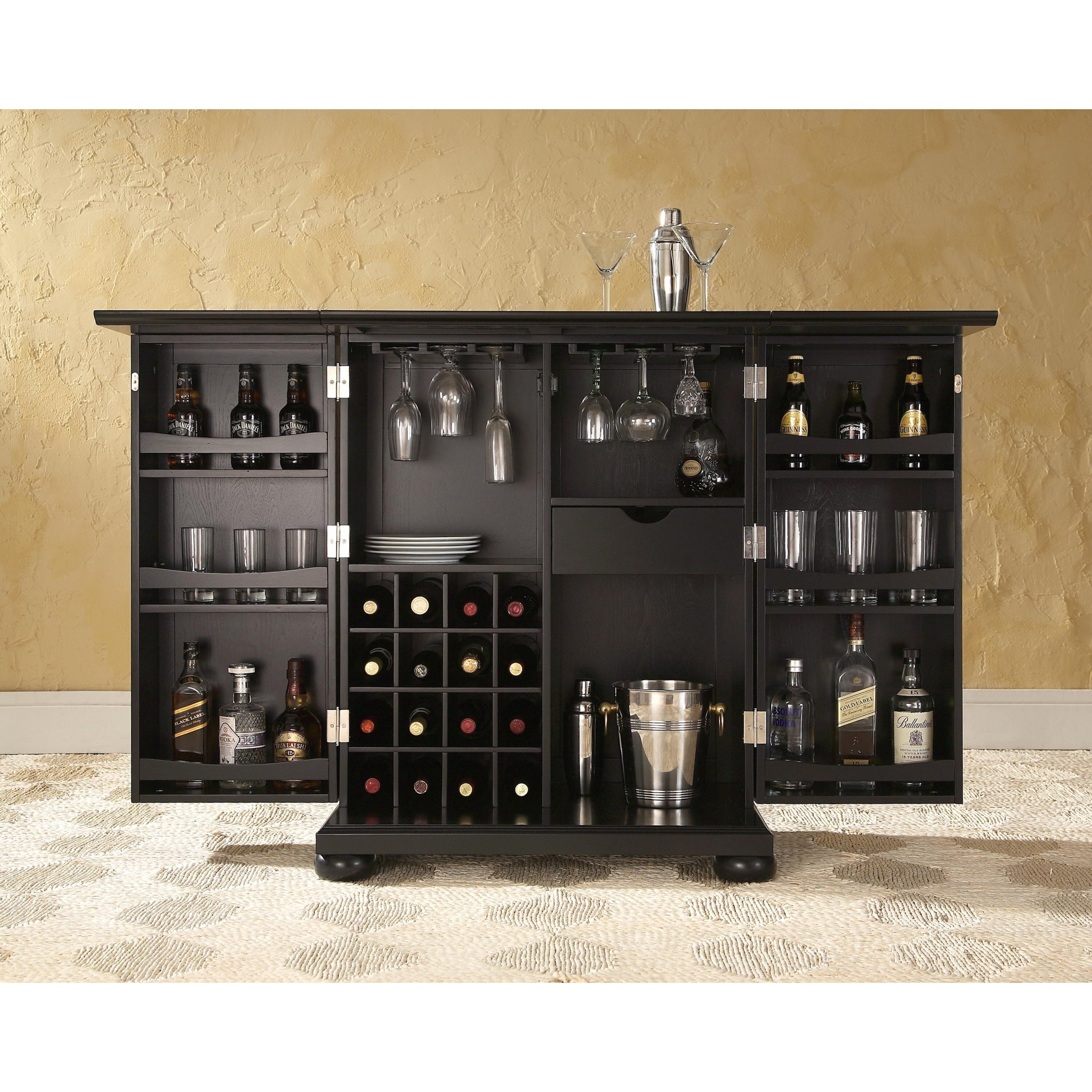 Wholesale liquor cabinet with lock With Unique And Stunning