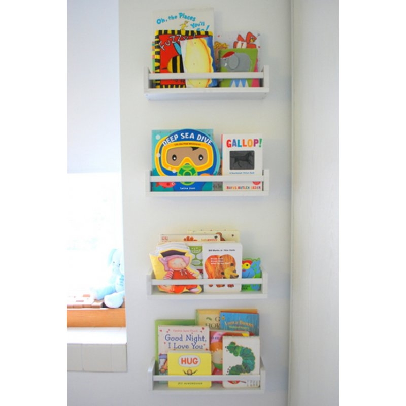 children's book shelf display