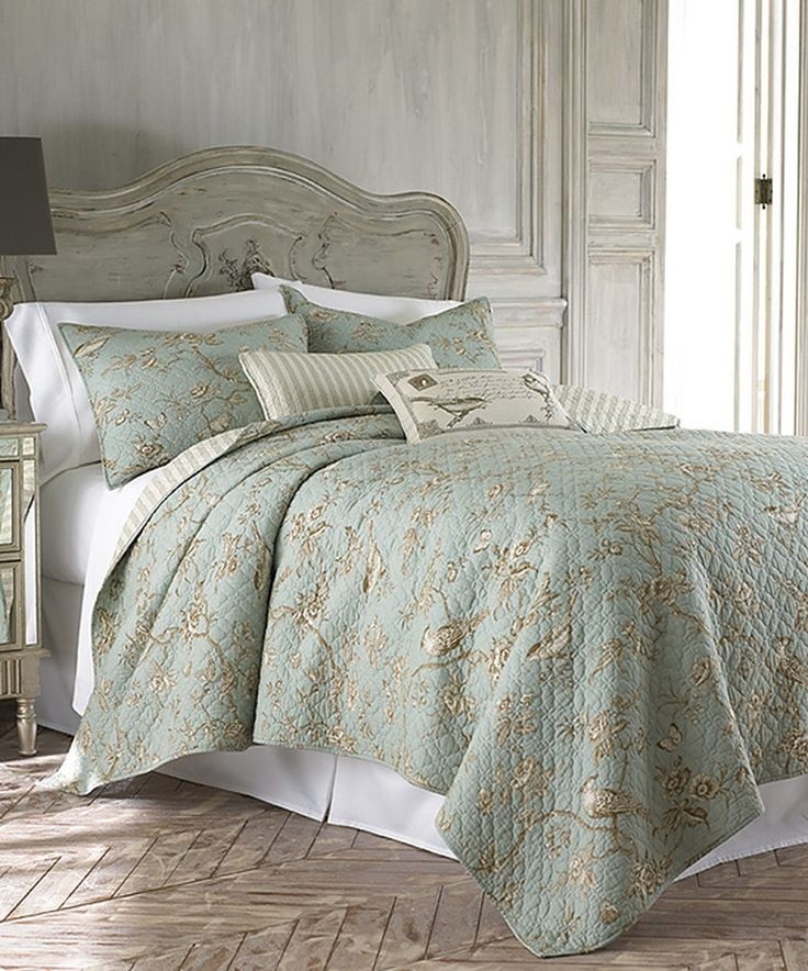 Love this teal toile quilt set