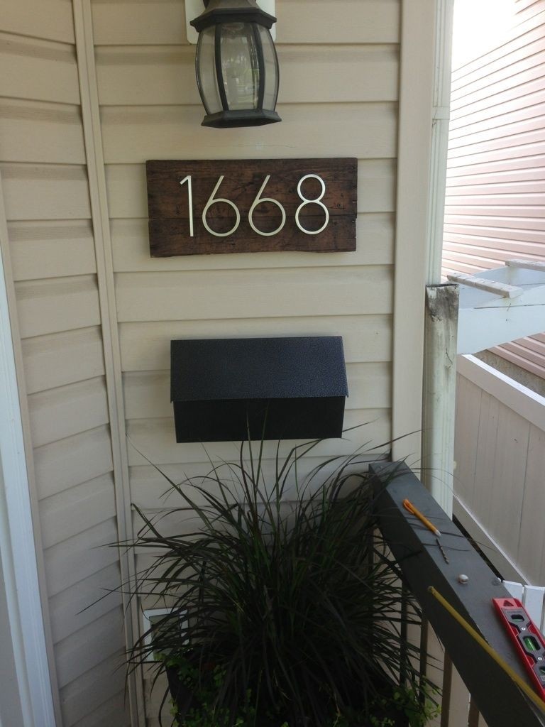 Mailbox plaques numbers