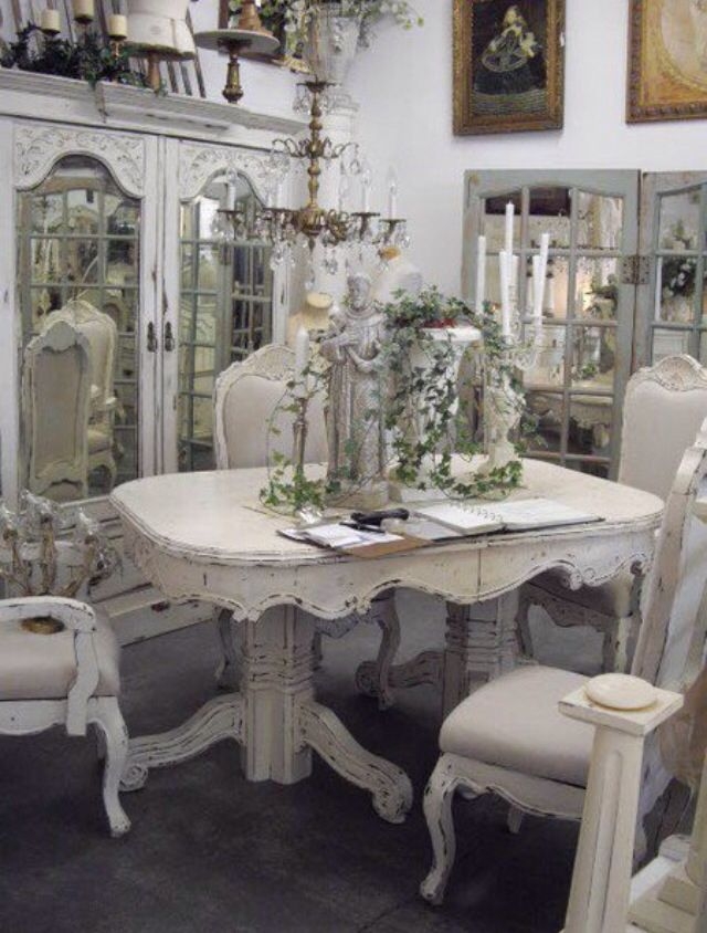 Shabby chic dining table and chairs cheap hot sale