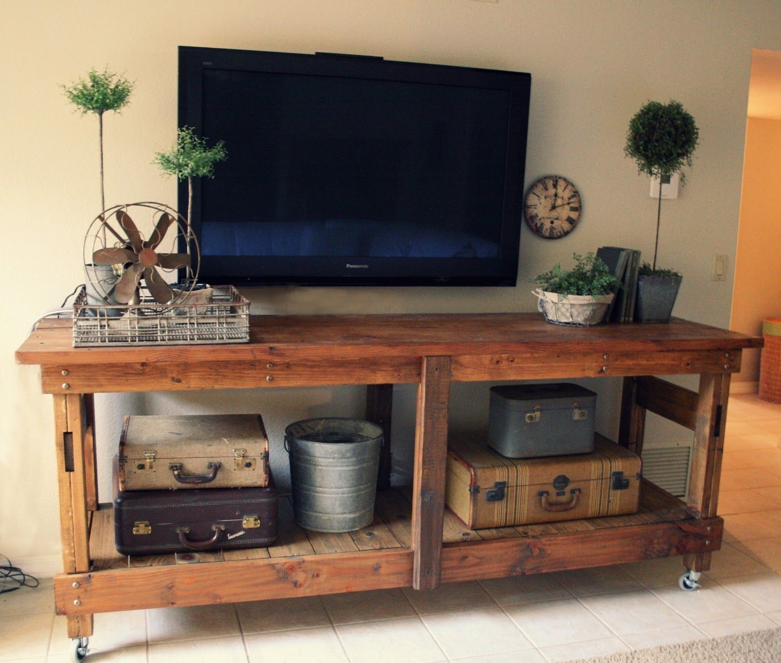 Solid pine tv stand