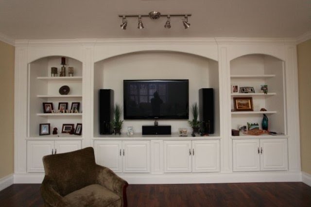 Traditional entertainment wall units 5