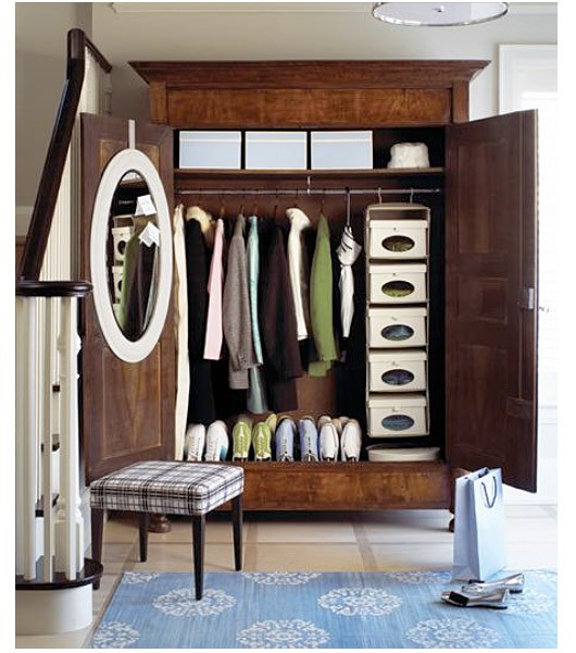 Coat closet armoire