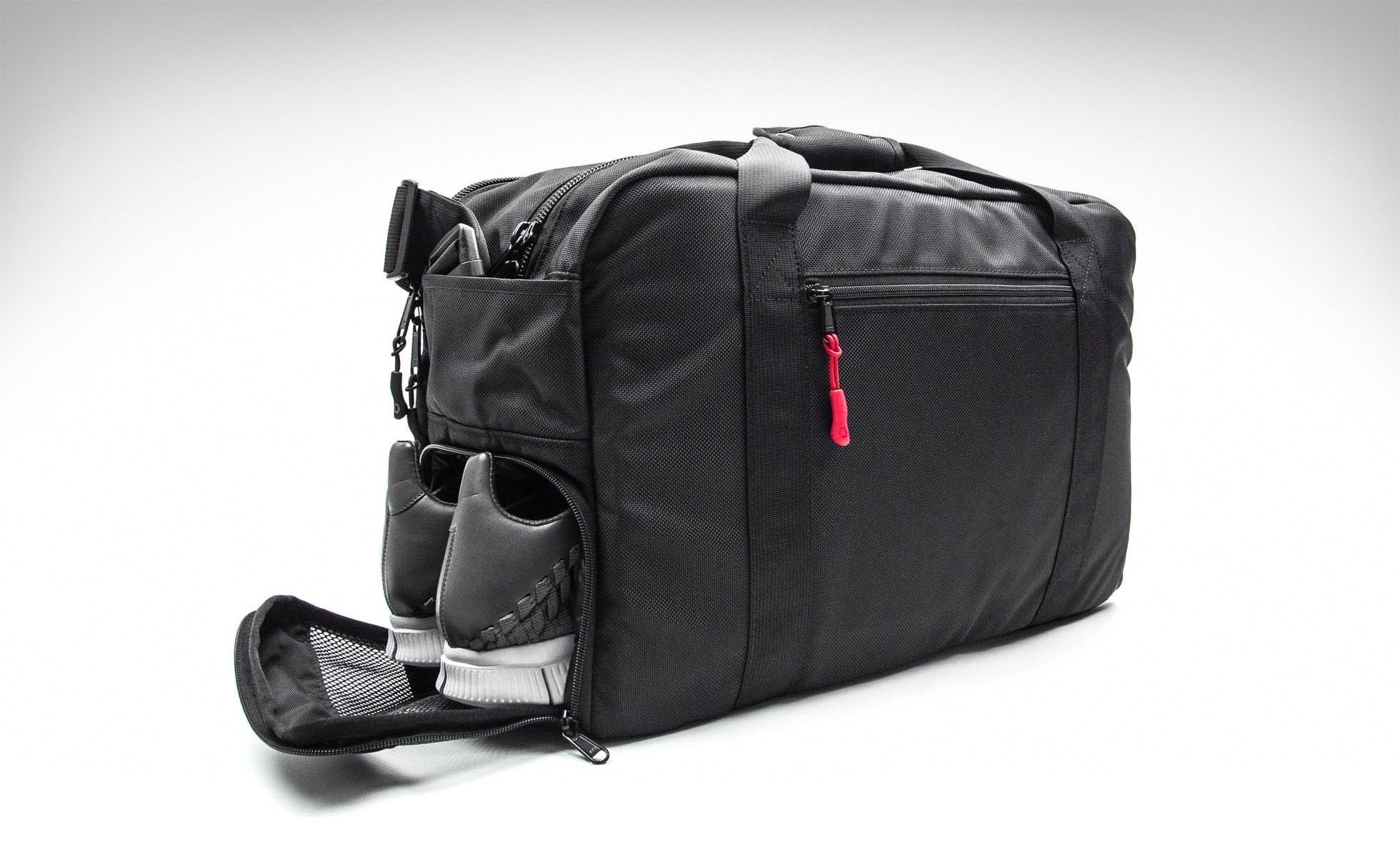 Gym bag with store laptop sleeve