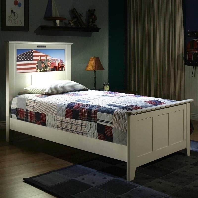 LightHeaded Beds Shaker Bed with Changeable Back-Lit LED Headboard Imagery