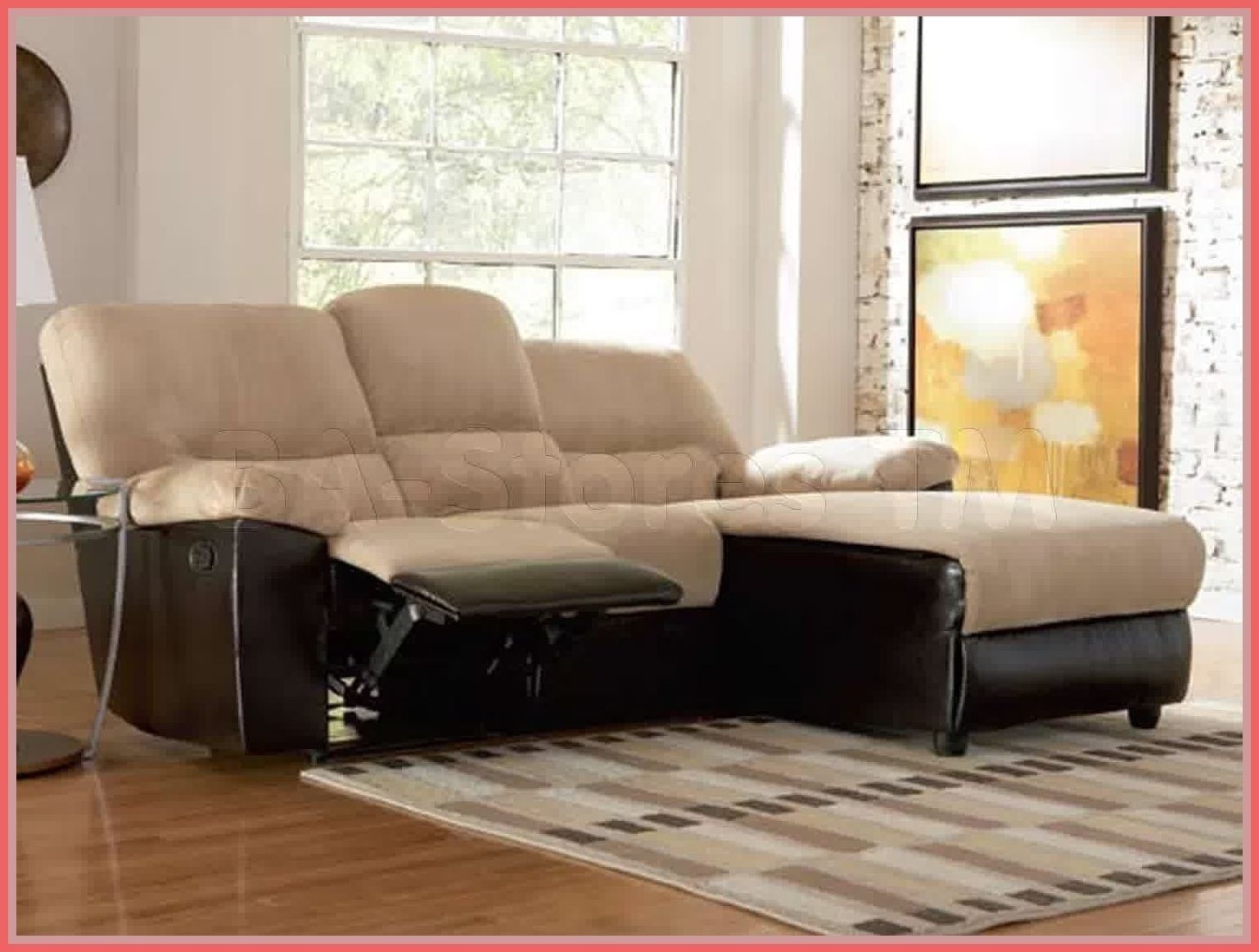 Reclining sofas for small spaces