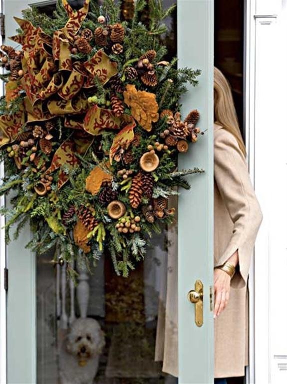 Wow this is gorgeous hampton hostess guest post tree trimming