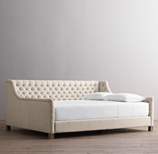 Daybed that converts to queen bed