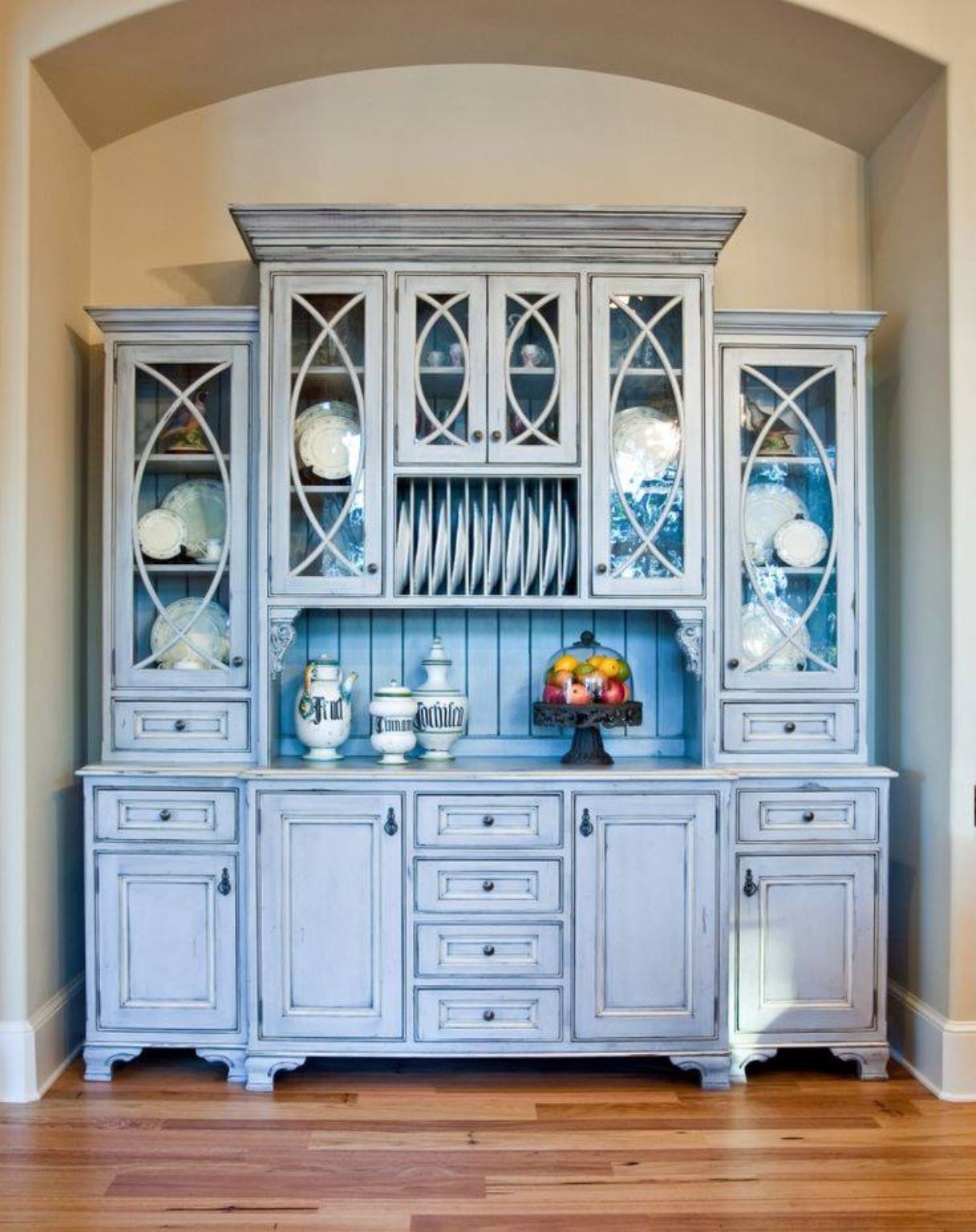 Traditional China Cabinet Foter   Built In China Hutch 1 