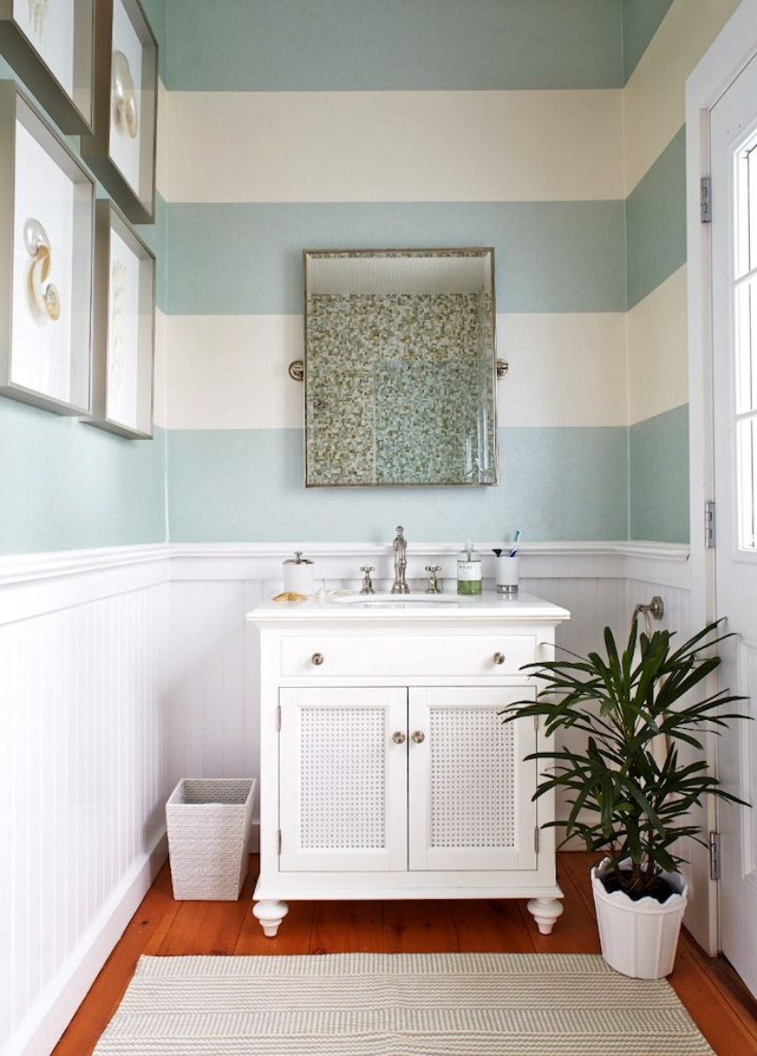 Cottage bathroom vanity