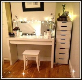 50 Best Makeup Vanity Table With Lights Ideas On Foter