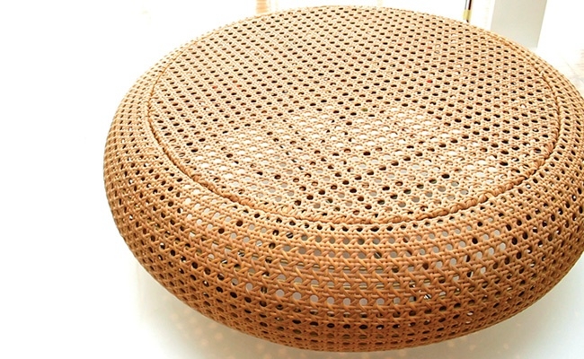 Rattan round coffee table 1
